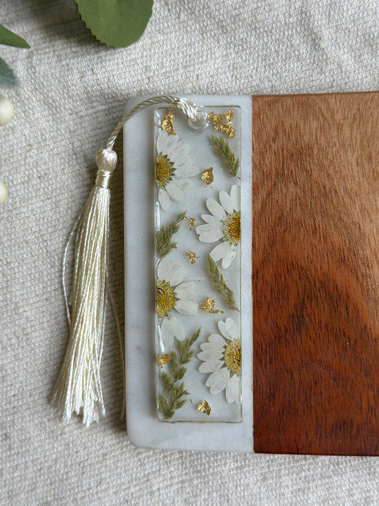 Daisy Bookmark