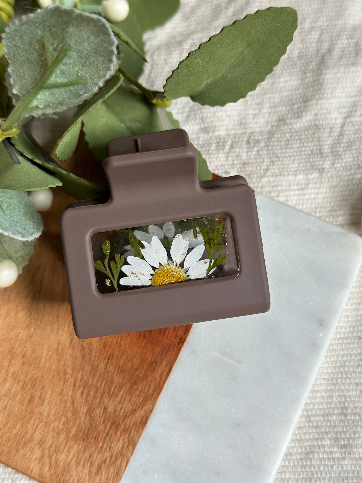 Daisy Fern Clip