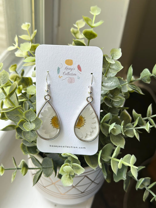 Daisy Teardrop Earrings