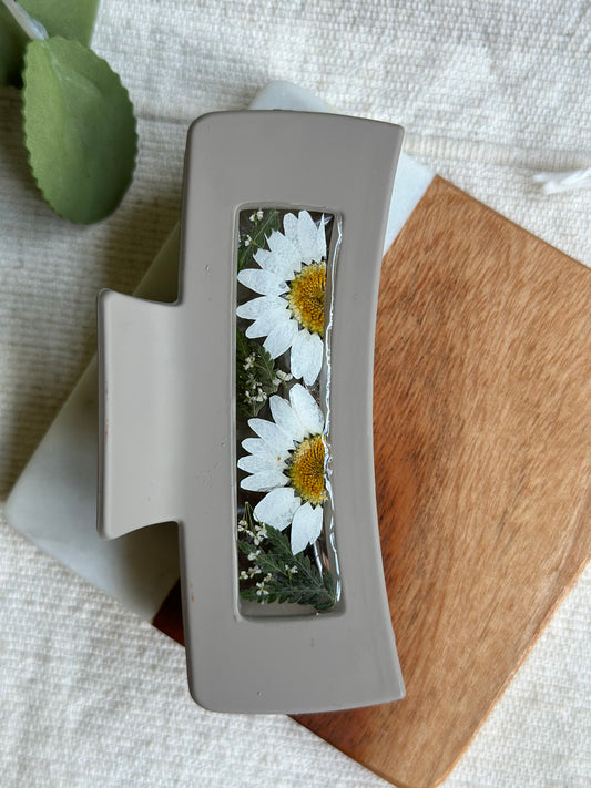 Daisy Fern Clip